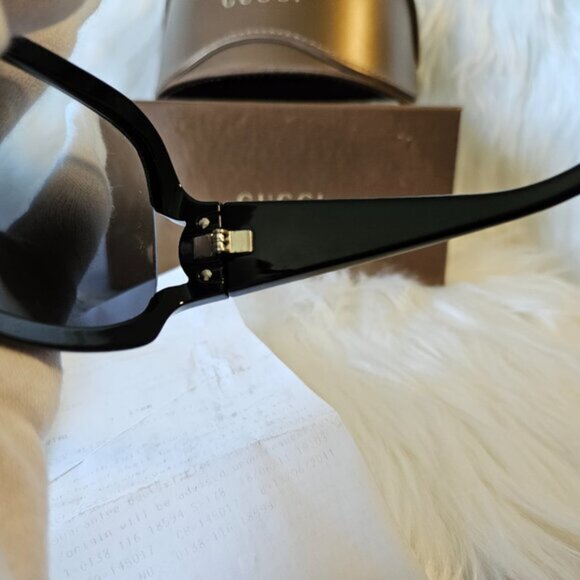 AUTHENTICATED GUCCI SUNGLASSES - Picture 5 of 16
